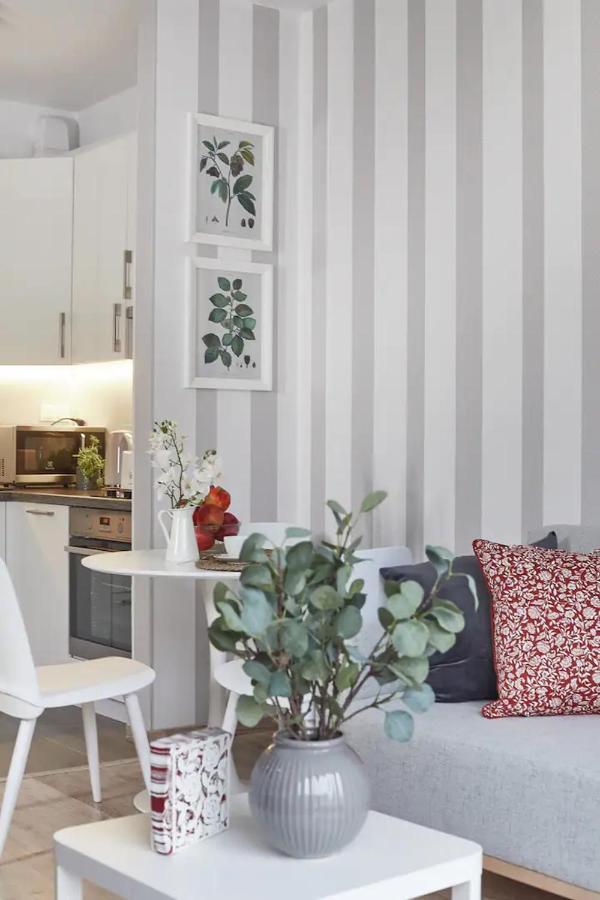 P&O Serviced Apartments Siedmiogrodzka III Warsaw Luaran gambar
